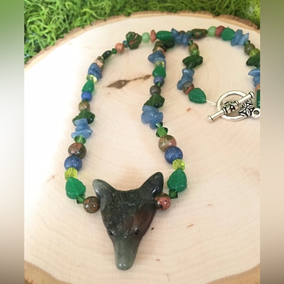Handmade Jewelry - Handmade Beaded wolf necklace